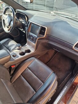 Jeep Grand Cherokee 3.0 V6 SUMMIT - 10