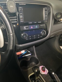 Mitsubishi outlander 2.2 did automat 110kw 4x4 - 10