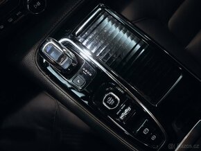 Volvo V90 2.0 T8 AWD Momentum - EL SPZ DPH - 10