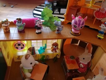 Domeček -  škola pro Sylvanian - 10