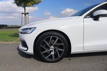 Volvo V60 2.0 T4, 140 kW, automat, 2020, serviska, nebourané - 10