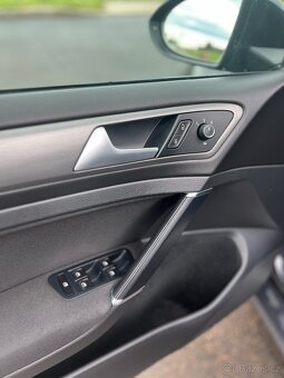 Prodám VW Golf Variant 2.0 TDi 110kw r.v. 2013 - 10