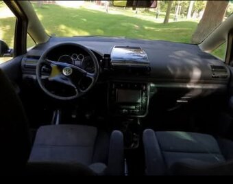 Volkswagen Sharan 1.9 TDI 110KW. Special R.V 2006 7 Míst - 10
