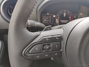 Toyota Yaris GR 8AT FACELIFT NOVÝ VŮZ DYNAMIC + VIP SKLADEM - 10