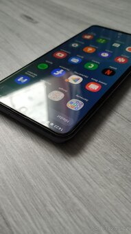 Samsung Galaxy A41 - Android 12/Dual SIM/4GB/64GB - 10