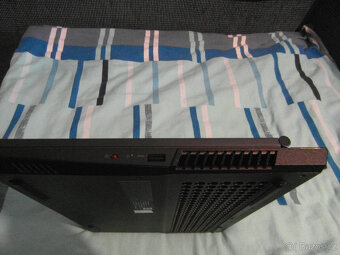 Prodám herní notebook Lenovo Legion 5 15ACH6A černý/modrý - 10