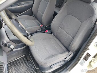 Kia Rio 1.4 i 80Kw r.v.2012 Nové v ČR - 10