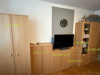 Skříně z dětského pokoje - 10