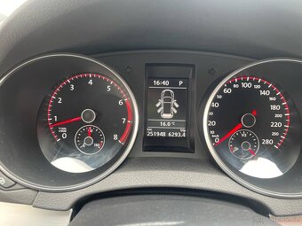 VW Golf VI GTI 155 kW 2.0 DSG Adidas Edice - 10