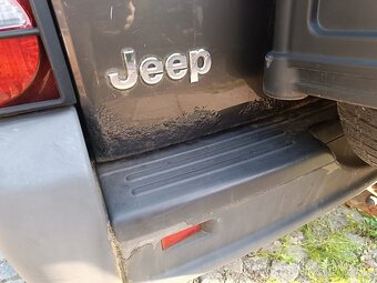 Jeep Cherokee KJ Liberty diesel - 10