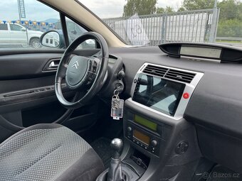 Citroën C4 1.4i - 10