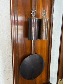 Závažové hodiny artdeco Gustav Becker. - 10