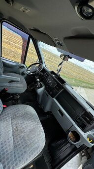 Ford Transit 2.2 TDCi Sanitné vozidlo - 10