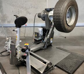 Mobilní NŮŽKOVÝ ZVEDÁK, ZDVIH 1m/3.000 kg ZARUKA,SPLÁTKY - 10