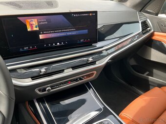 BMW X7, 40d, TOP, Záruka 2028, DPH, CZ - 10