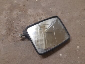 Zbytky dílů Suzuki Samurai - 10