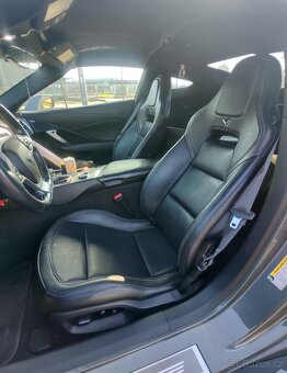 Chevrolet Corvette C7 - 10