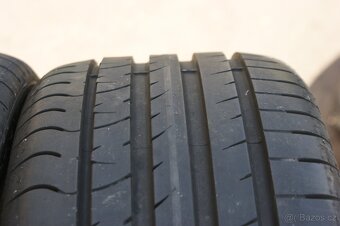 R18 alu kola originál Ford letni pneu - 10
