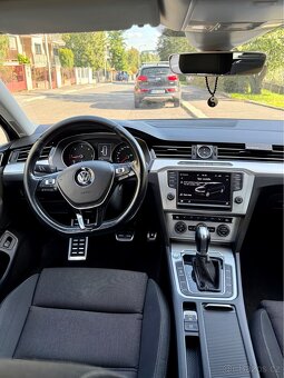 Volkswagen Passat 2.0 110kw DSG - 10