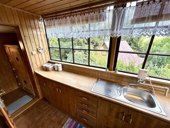 Chata, chalupa pro celoroční bydlení v obci Samařov - 10