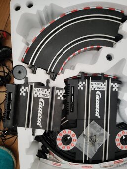 Autodráha CARRERA GO-turbo booster- Hot Lap-62312. - 10