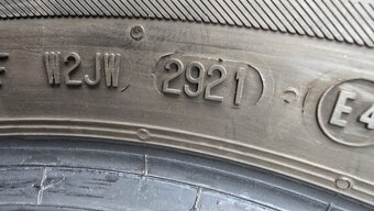 Zimní pneu 205/55/16 Barum - 10