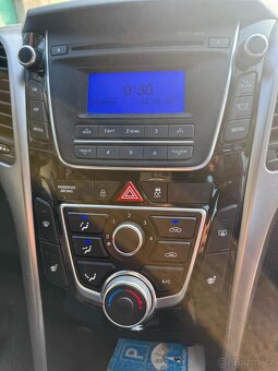 Hyundai i30 - 10
