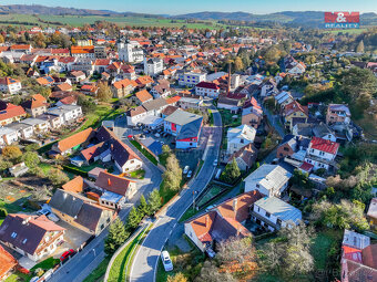 Prodej rodinného domu v Bystřici nad Perštejnem - 10