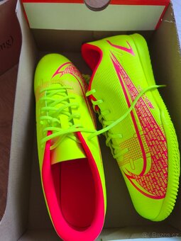 Různé druhy obuvi značky NIKE - úplně nové - 10