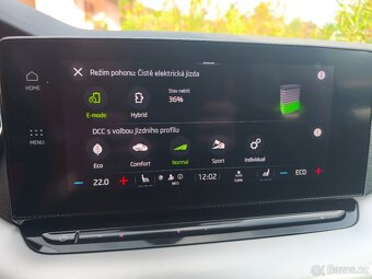 Octavia IV 150 kW (PHEV) - 10