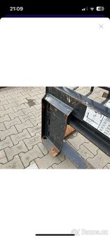 Paletizacni vidle na smykovy nakladac Bobcat - 10