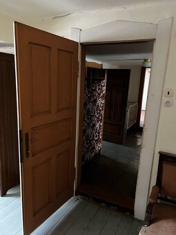 Prodám staré dveře včetně obložek z prvorepublikové vily - 10