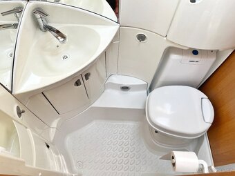 Knaus Royale 580, Uoplyst - 10