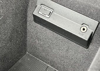Volvo V70 2.0D D4 AUTOMAT KŮŽE KLIMA automat 120 kw - 10