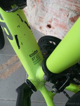 Horské kolo - MTB Mountain Bike 27,5 palca Rockrider St 1 - 10
