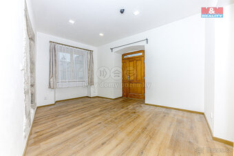 Pronájem bytu 1+kk, 53 m², Kutná Hora, Jungmannovo náměstí - 10