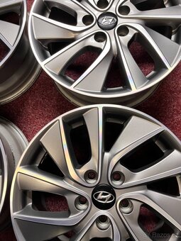 5x114,3 R17 Orig. alu Hyundai i30 - ET 53 - 10