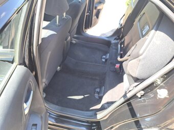 Honda Civic 1.8i-VTEC 104kw - 10