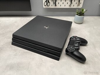 PS4 Pro v krásném stavu 1TB+1TB a hry (PlayStation 4) - 10
