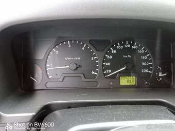 Land Rover Discovery - 10