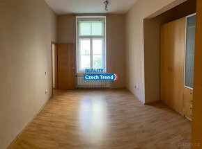 Pronájem pokojů v bytě 5 + 1, 157 m2, Palackého, Olomouc - 10