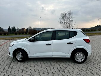 Dacia Sandero 1.0 49Kw / 2.500Km - 10