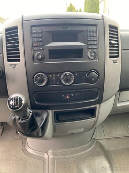 VW Crafter 2.0 TDI SKŘÍŇ - 10