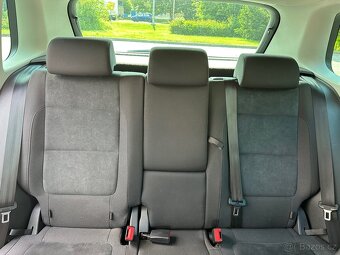 Volkswagen Tiguan - 10