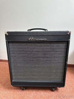 Basový aparát / kombo Ampeg, 2x reprobox 450W + zesil. 500W - 10
