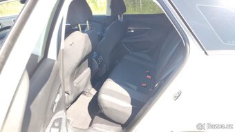 Peugeot 3008, 1.2PT, rv 2017, 74 tis. km - 10