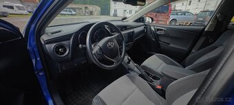 Toyota Auris 1.8 Hybrid Touring Sports Executive - 10
