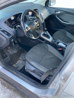 Ford Focus kombi - 10