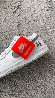 Nike SB Dunk Low Supreme 94 White Metallic Silver - 10