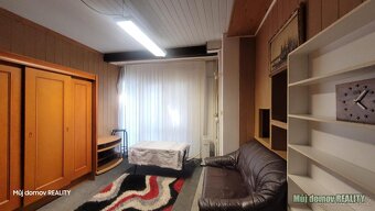 Pronájem bytu 2+kk 50 m s terasou Pod Ateliéry, Praha 5 - H - 10